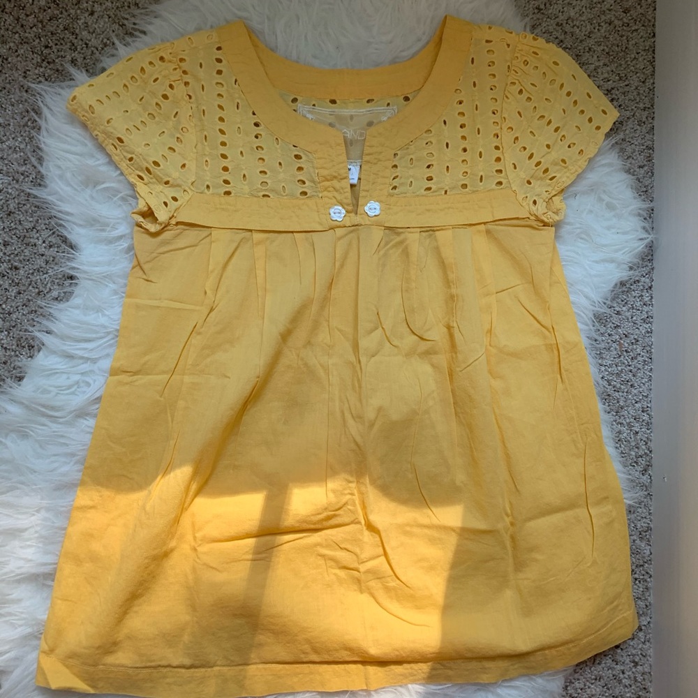Nick & Mo yellow top